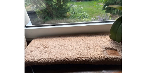 Legowisko na parapet dla kota WINDOW rozm. M